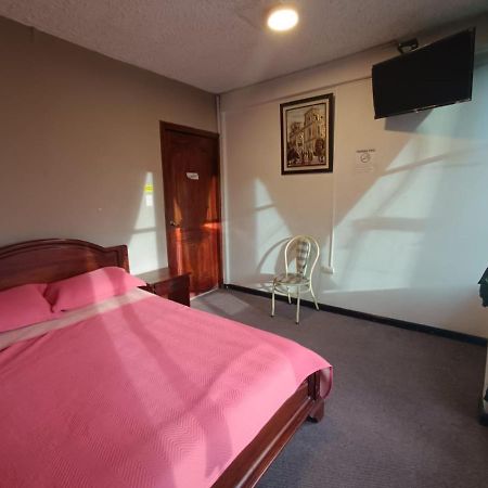 Hostal Alborada Куенка Екстер'єр фото