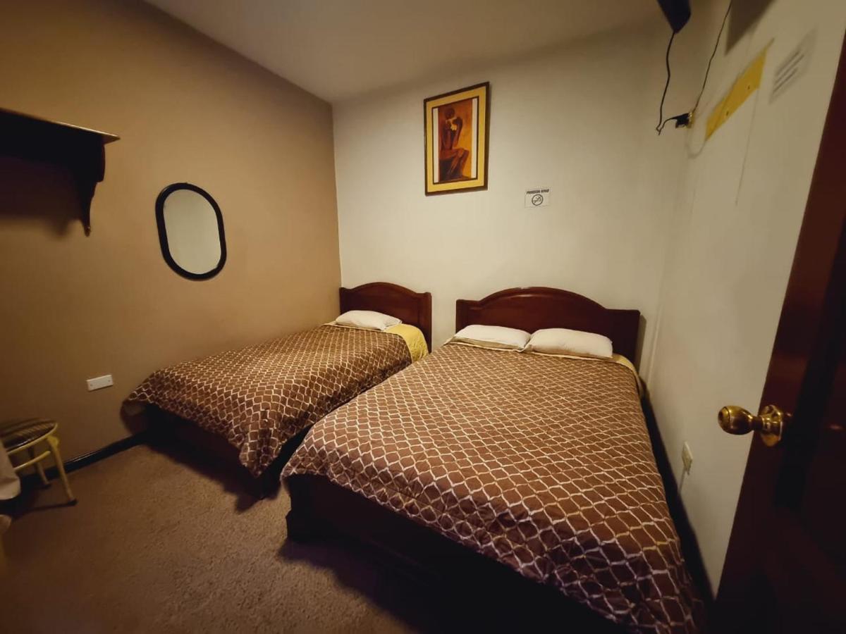 Hostal Alborada Куенка Екстер'єр фото