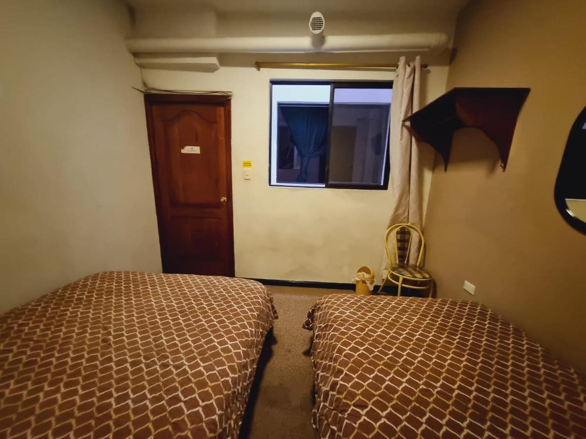 Hostal Alborada Куенка Екстер'єр фото