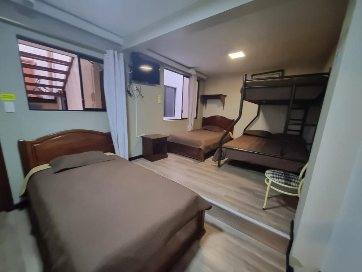 Hostal Alborada Куенка Екстер'єр фото