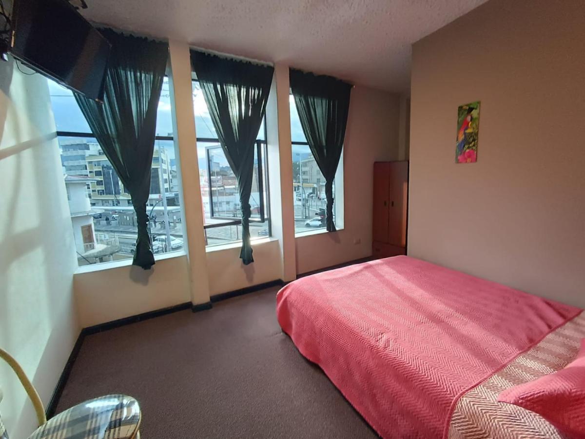 Hostal Alborada Куенка Екстер'єр фото